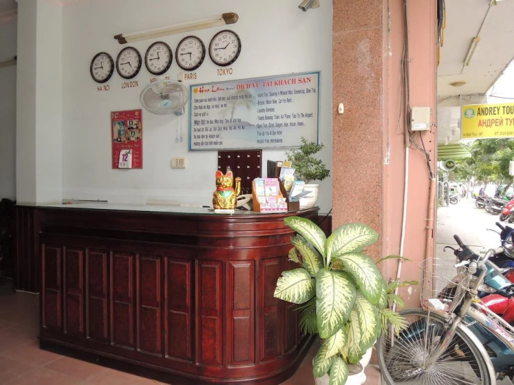 Hoa Lam Hotel 2 — отель в Нячанге, Вьетнам