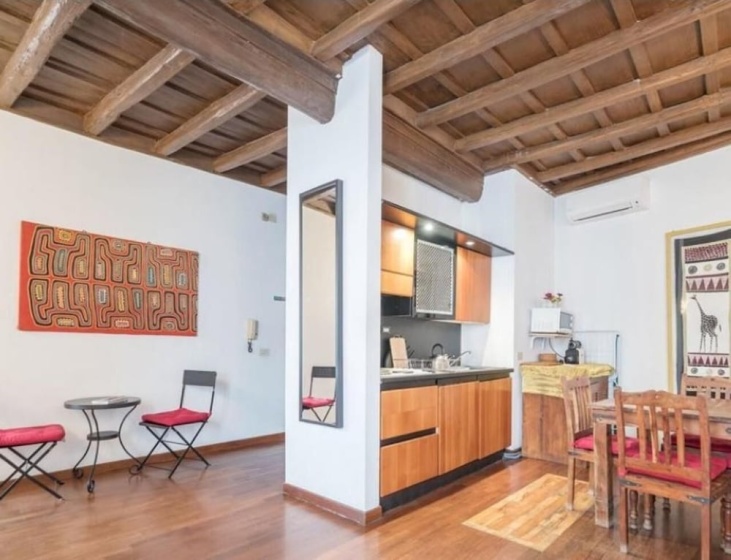 Apartment 6 People, Rome Trevi Fountain Convenient and Clean — отель с удобным расположением в Риме