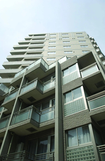 Oakwood Apartments Roppongi Central — комфортный отель в Токио