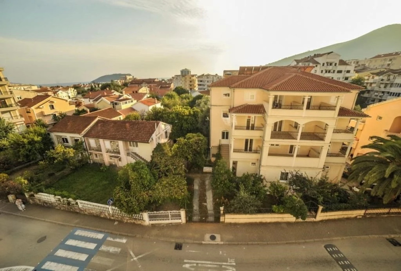 Цены на Montesa New Apartmani 2 в Будва