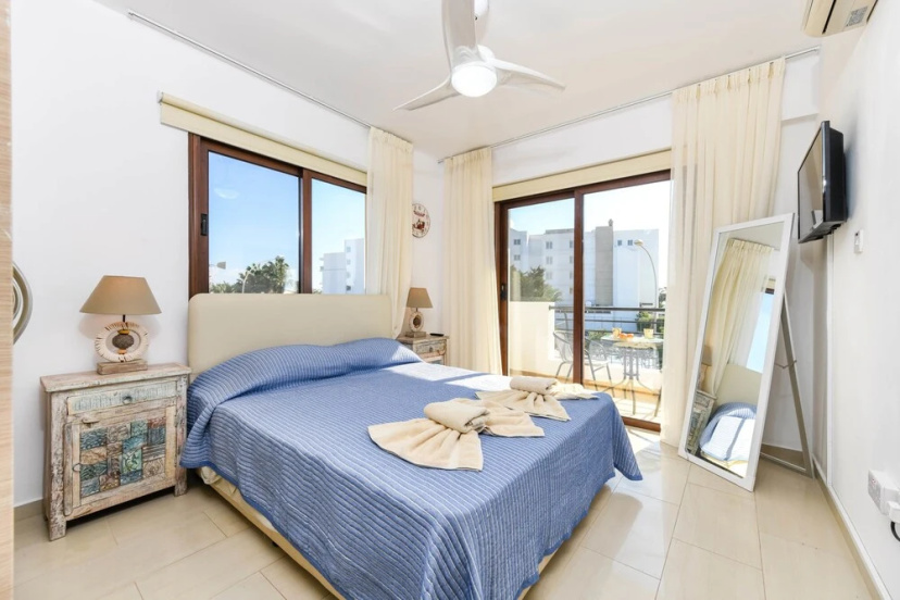 Цены на Nissi Beach Apartment 2 в Айя-Напа
