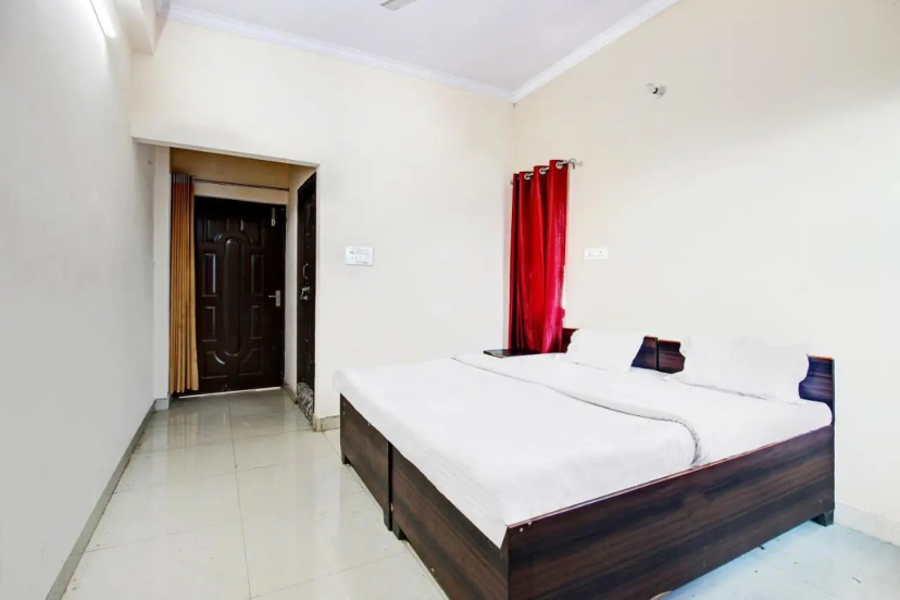 SPOT ON 81541 Jr Hotel - Hotel in Λάκναου - Photo 1