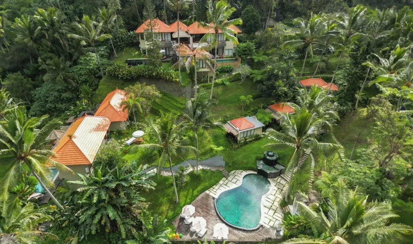 Tjendana Kanaka Jungle Resort Ubud — комфортный отель в Убуде