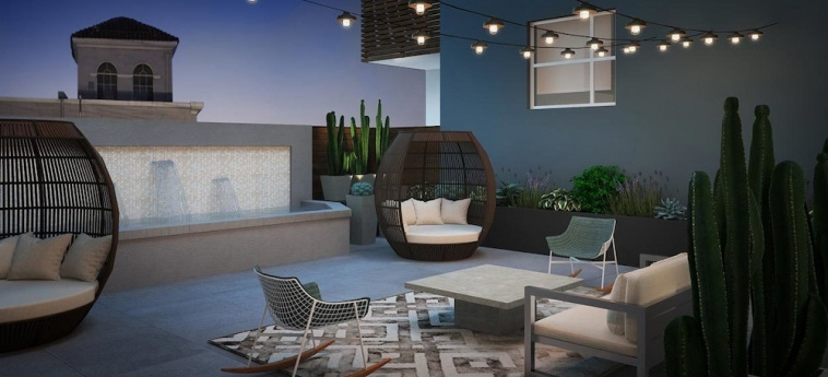 The Hollywood Madonna Apartment — отель в Лос-Анджелесе, Соединенные Штаты Америки