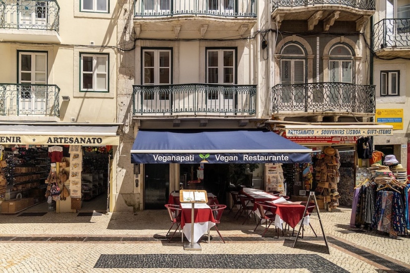 Lisbon's Heartbeat Your Premier Address — отель в Лиссабоне, Португалия