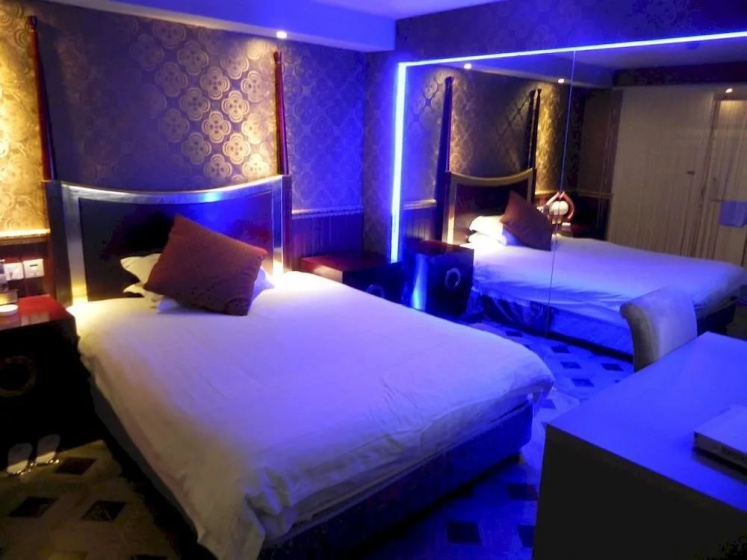Hangzhou Shengfeng Business Hotel — забронировать отель в Ханчжоу