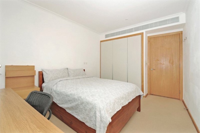 1 Bedroom Apartment With Panoramic Views In Docklandsv — комфортный отель в Лондоне
