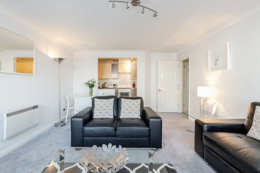 Roomspace Apartments - Regents Court 3 — отель в Лондоне, Соединенное Королевство