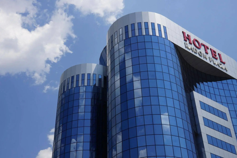Radon Plaza — отель рядом с интересными местами в Сарајево