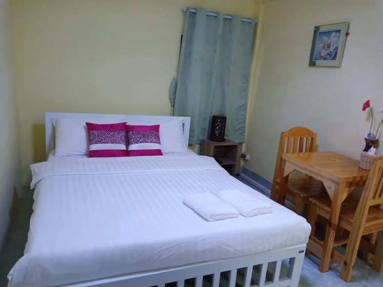 Цены на D House Hostel в Бангкоке