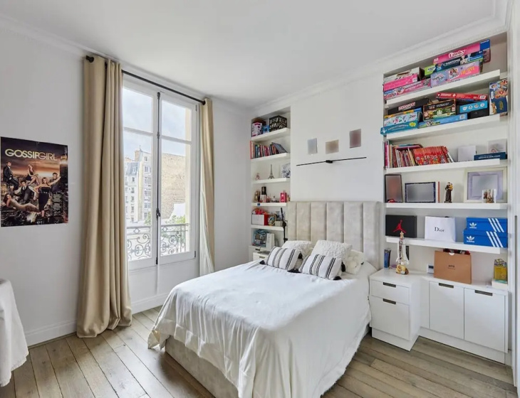 Incredible Apartment Etoile Porte Maillot — отель с удобствами в Париже