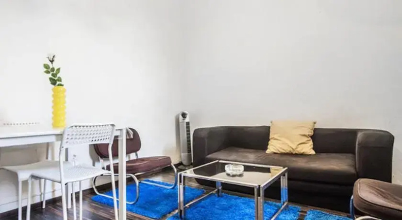 Apartment Cosmopolitan — отель с удобствами в Барселоне