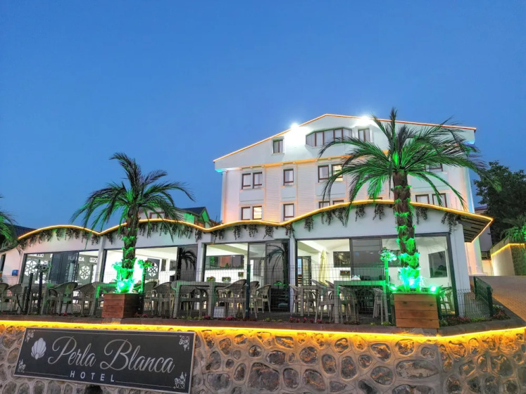Perla Blanca Hotel — отель рядом с интересными местами в Трабзоне
