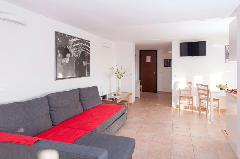 Apartment With 5 Bedrooms in Rome, With Wonderful Mountain View, Furni — комфортный отель в Риме