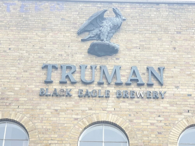 Цены на Brick Lane Room в Лондоне