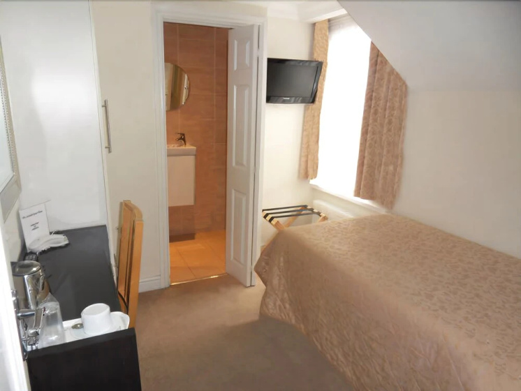 Цены на The Lavender Guest House в Лондоне