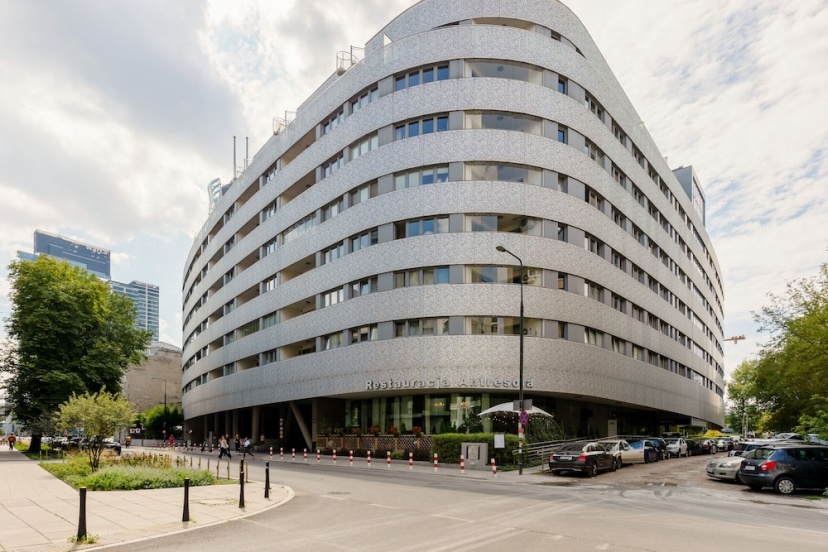 Apartment Wronia 45 by Renters — комфортный отель в Варшаве