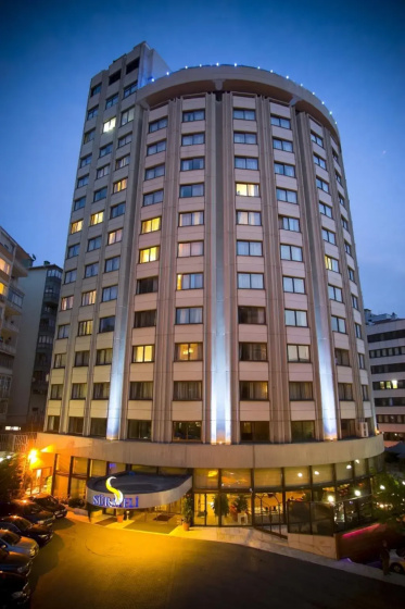 Surmeli Istanbul Hotel — отель с удобствами в Стамбуле