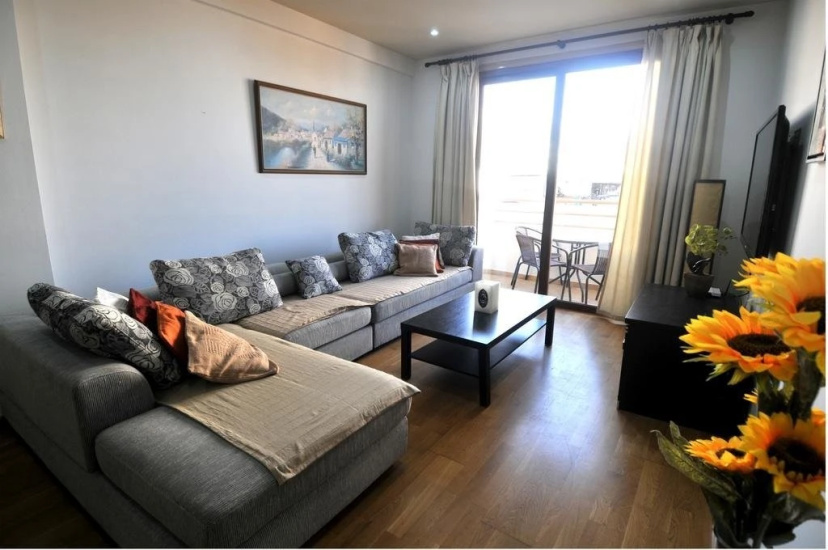 Ithaki Foinikoudes Apartment No.105 — забронировать отель в Ларнака