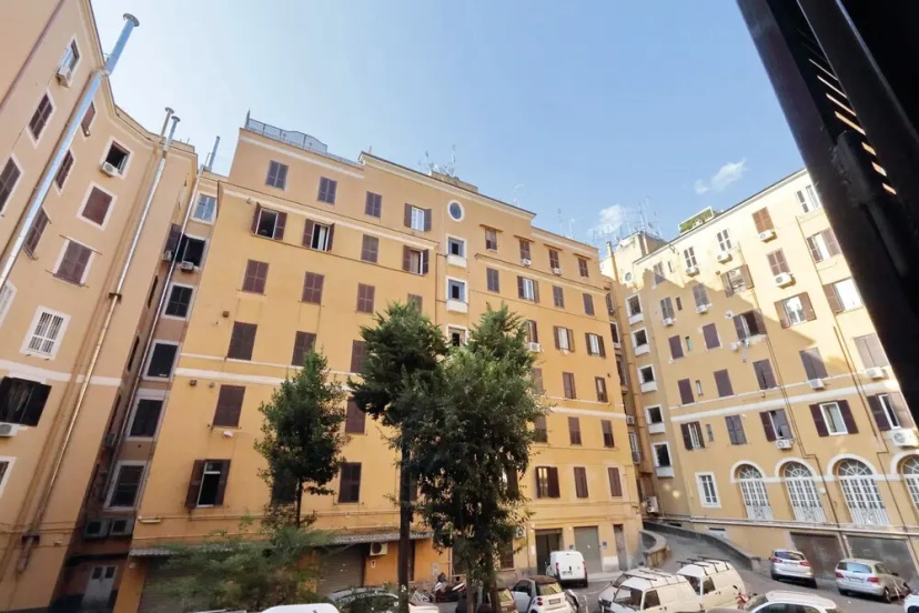 4bnb - Lante Apartment — отель с удобствами в Риме