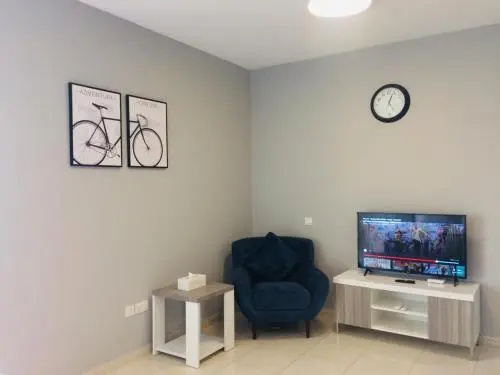 Kay Homes Sea View Apartment — отель с удобствами в Рас аль-Хайме