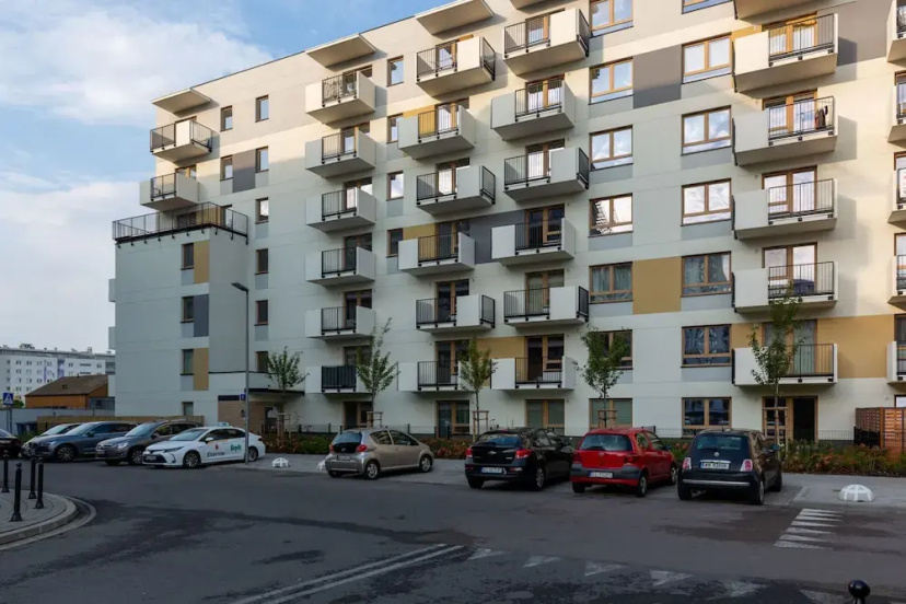 Atrium Promenada Apartment by Renters — отель с удобным расположением в Варшаве