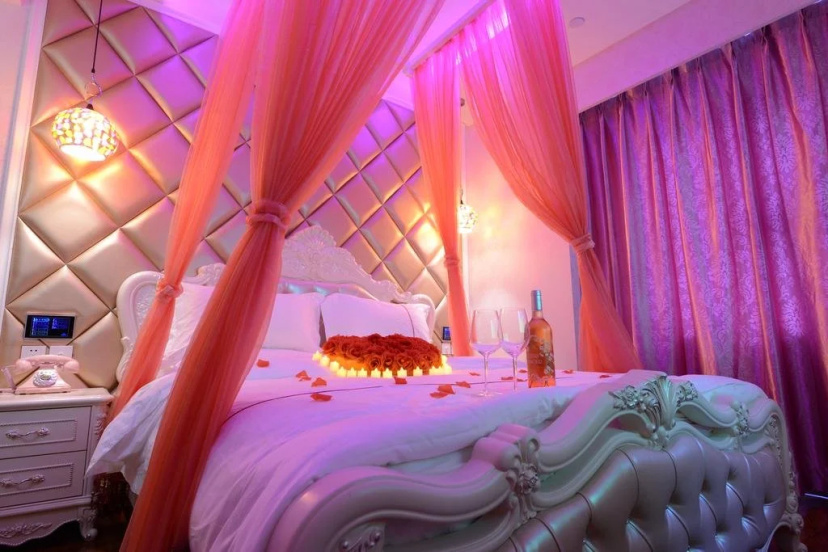 Crystal Theme Hotel — отель с удобным расположением в Пекине