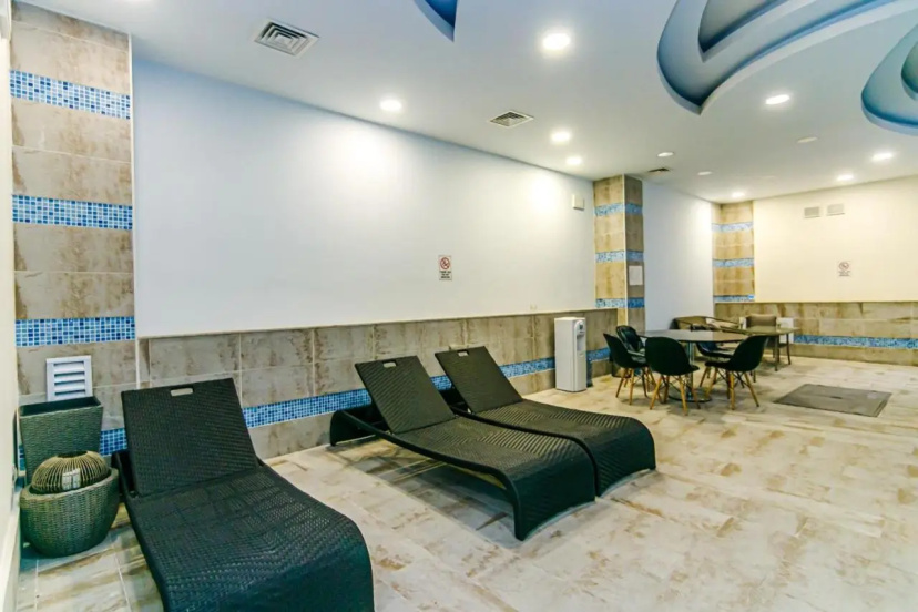 Apartment near Four Seasons — забронировать отель в Баку