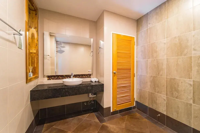 Seaview Villa with Pool & Kids Zone V223 — отель с удобным расположением в Кохе