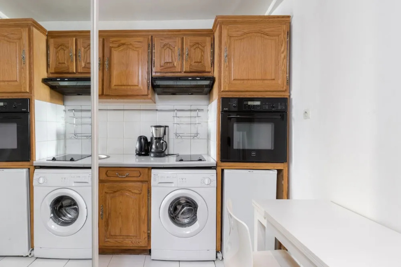 Pantheon - Latin Quarter Apartment — отель с удобствами в Париже