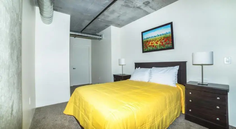 Hollywood Gibson Apartment — отель с удобным расположением в Лос-Анджелесе