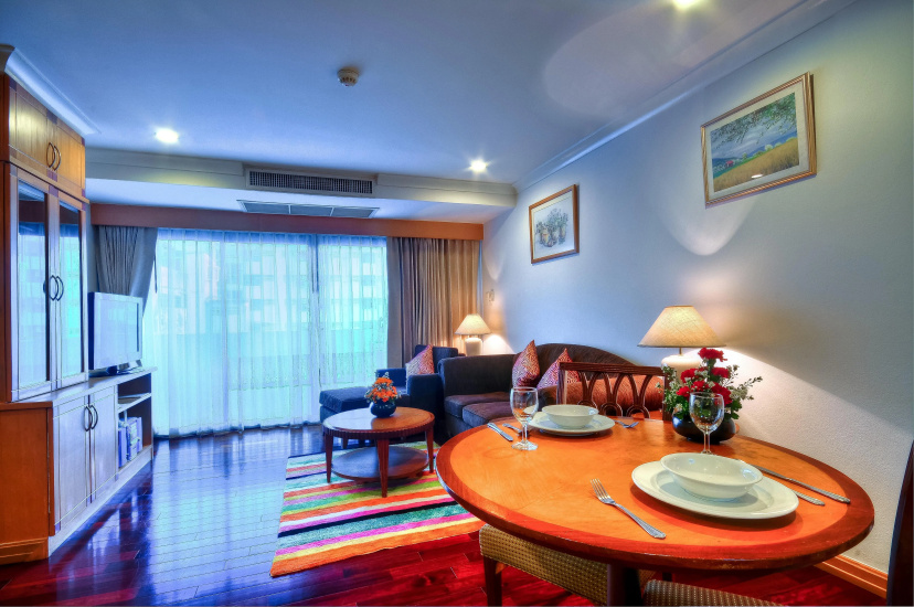 Admiral Suites Executive Serviced Apartment — отель в Бангкоке, Таиланд