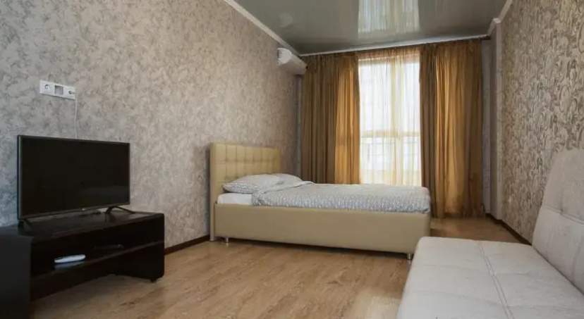 Цены на Myhomehotel на Красной 176-675 в Краснодаре