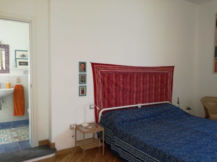 Apartment Teresa degli Scalzi I BH 59 — комфортный отель в Неаполе