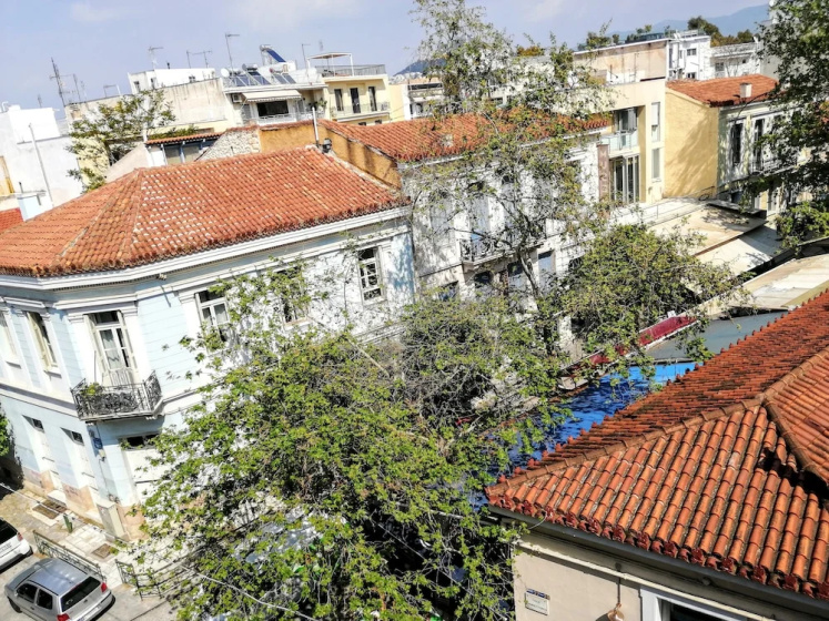 Comfortable apartment in Acropolis — забронировать отель в Афины