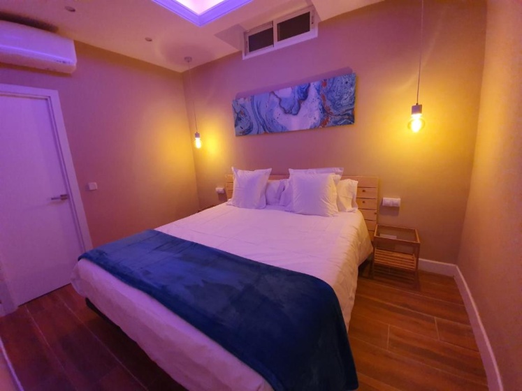 CH Apartamento Plaza del Angel - Semisótano — комфортный отель в Мадриде