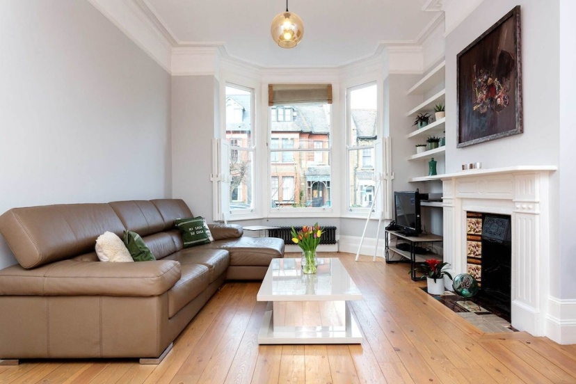 Цены на North London Escape в Лондоне