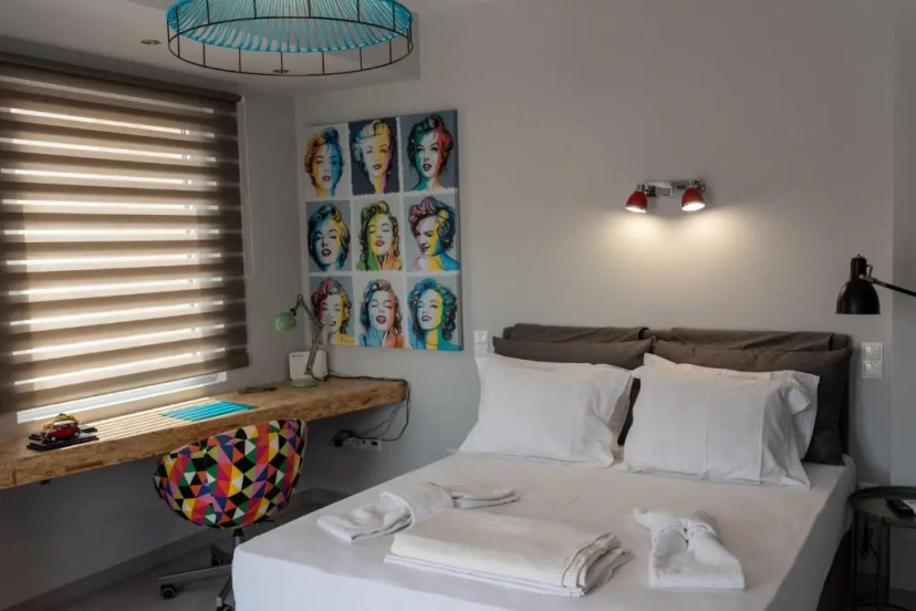 Acropolis Monastiraki Newly Renovated Apartment — забронировать отель в Афины