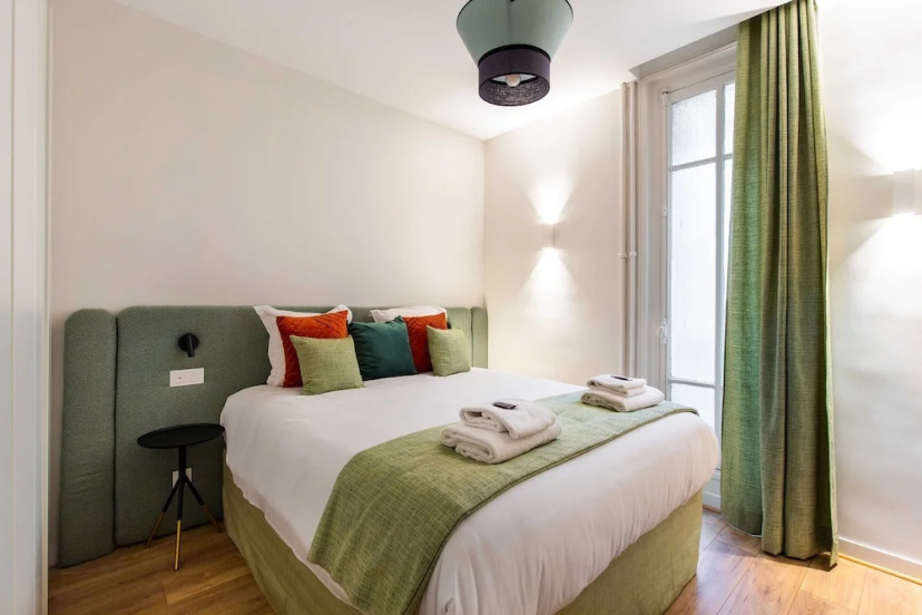 Authentic Apartment - 2br/6p - Quinze-vingts — отель с удобным расположением в Париже