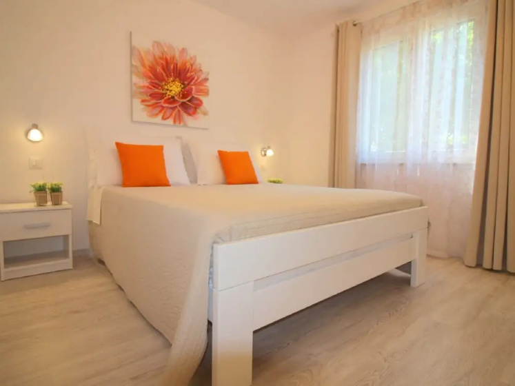 Contemporary Bungalow in Porec With Swimming Pool - Cottages_and_Houses in Porec - Photo 1
