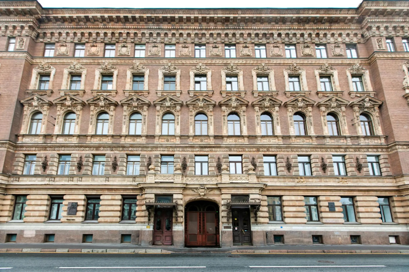 Апартаменты на набережной реки Фонтанки 64 — отель с удобствами в Санкт-Петербурге