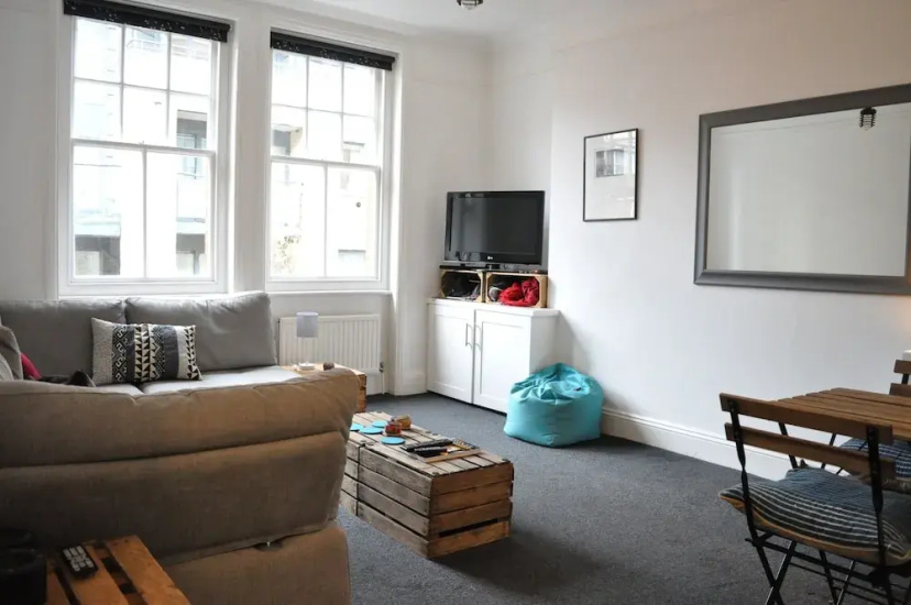 Цены на Bright 1 Bedroom Apartment in Great Location в Лондоне