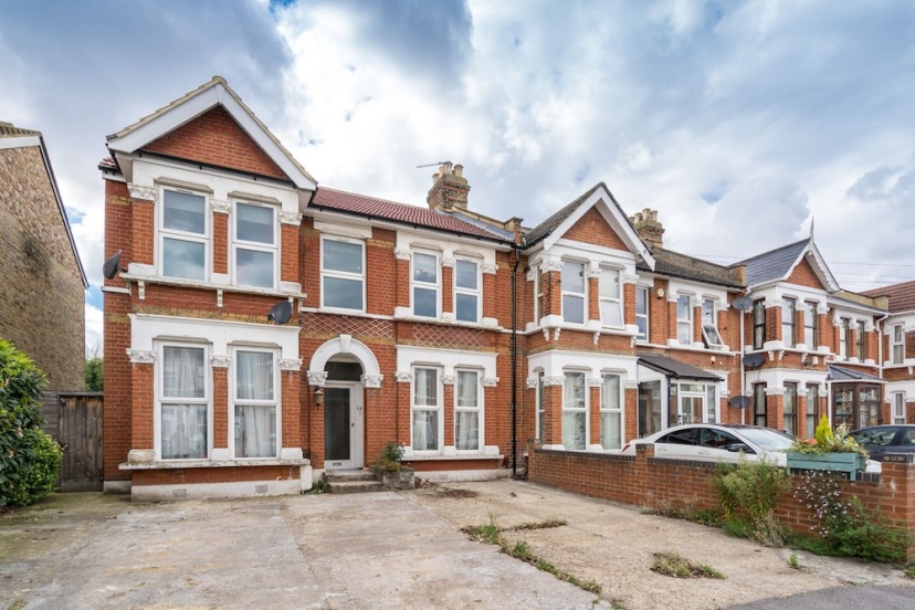 Aberdour 2 Bedroom serviced apartment — отель с удобствами в Лондоне