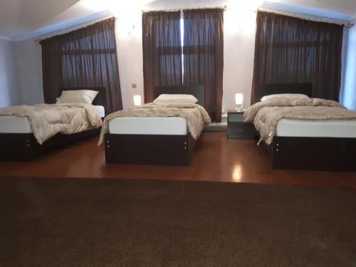Цены на Guest House on Piramidnaya 29 в Ростов-на-Дону