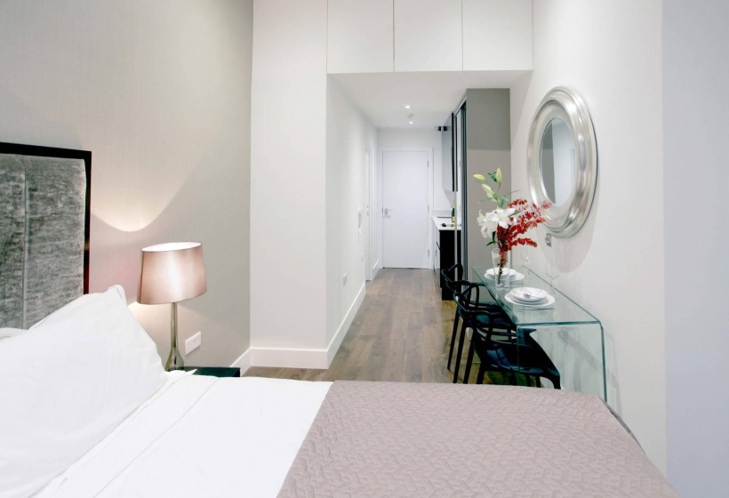Valet Apartments Golden Square — отель с удобствами в Лондоне