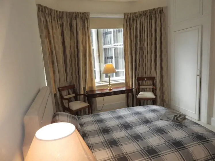 Belgravia Apartments — отель с удобствами в Лондоне