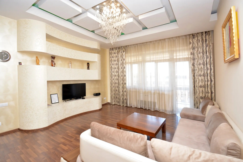 Цены на Квартира 3-комн. на Северном проспекте, HH882 в Ереван