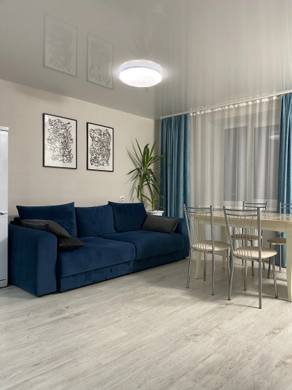 Apartamenty Cetyrehkomnatnye apartamenty na beregu Volgi — отель в Рыбинске, Россия