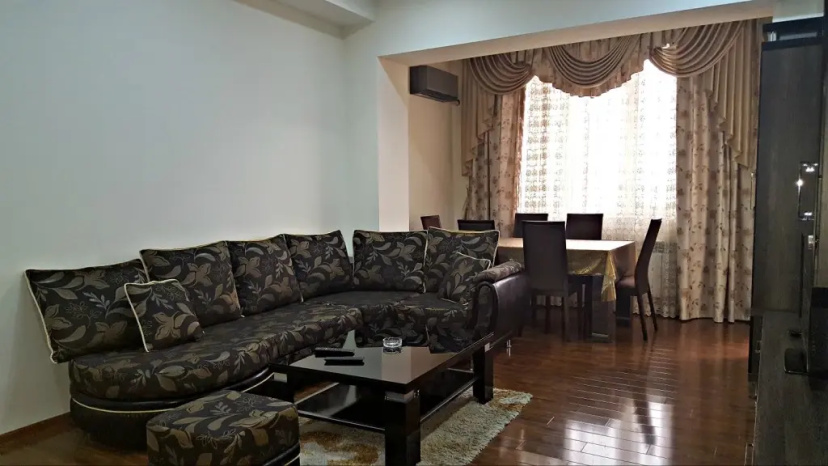 Цены на Апартаменты RentInnYerevan Pavstos Buzand 13 в Ереван