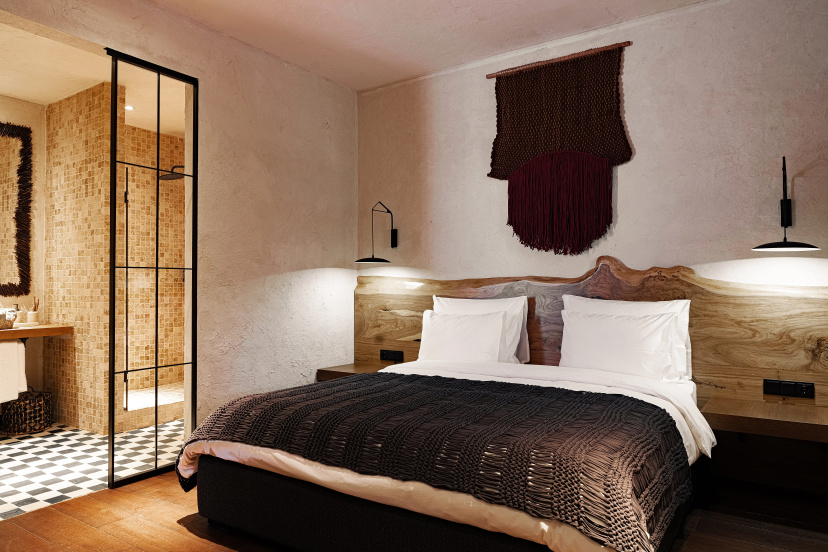 Сравните цены на Butik-otel' Urta в Алматы